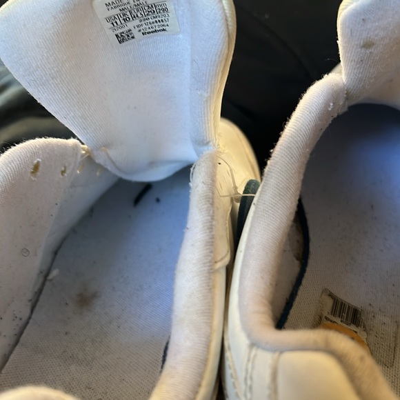Reebok size 11 white tan bottom - Picture 5 of 6